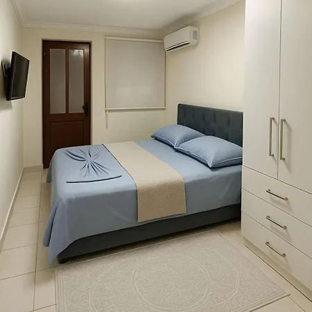 Br's New Bazaar Villa Tirana