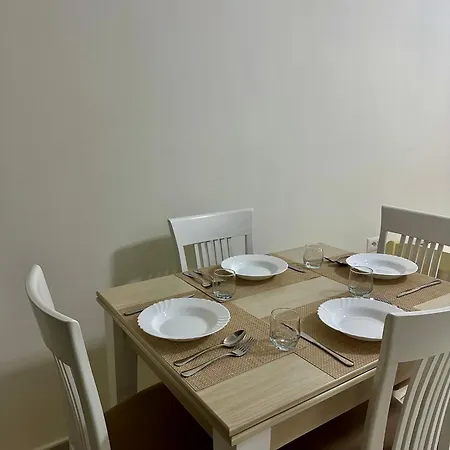 Br's New Bazaar Tirana