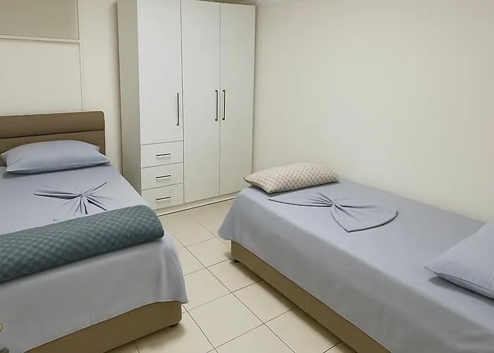 Br's New Bazaar Villa Tirana