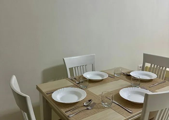 Br's New Bazaar 티라나